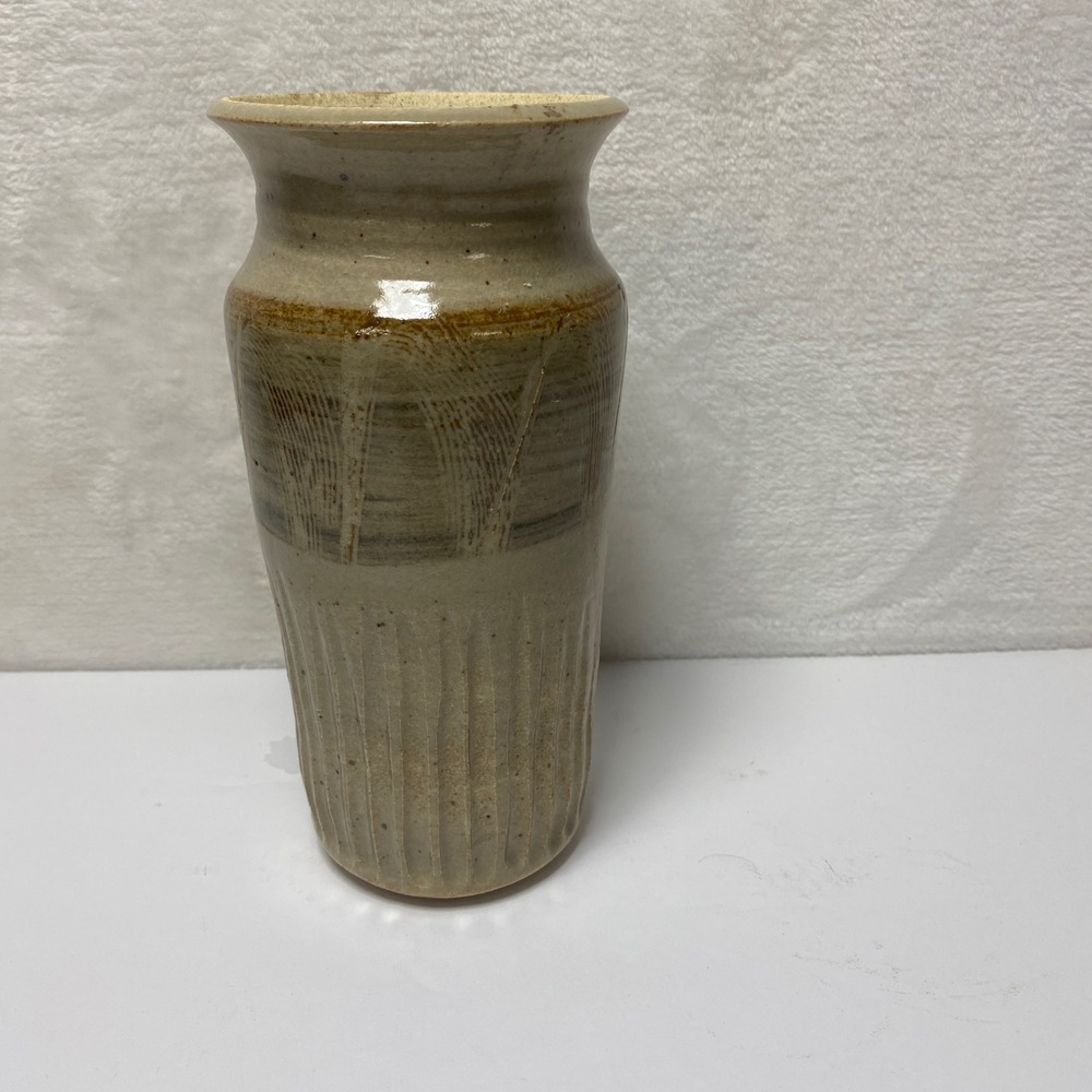 Stoneware Signed Vase Beige‎ Earthy Glaze Textured Vertical Lines Art Pottery